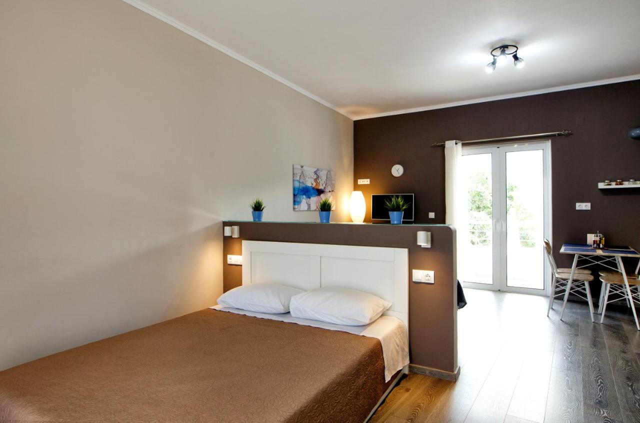 Maria'S Modern Studio 5Min From Beach Souda Exterior photo